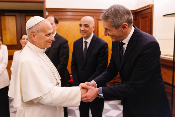 de poli papa leone XIV